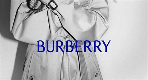 burberry 藍標|Daniel Lee出手了，Burberry全新logo與首波形象照亮 .